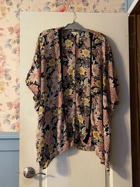 Maurices Black Floral Kimono with Pink and Yellow Flowers